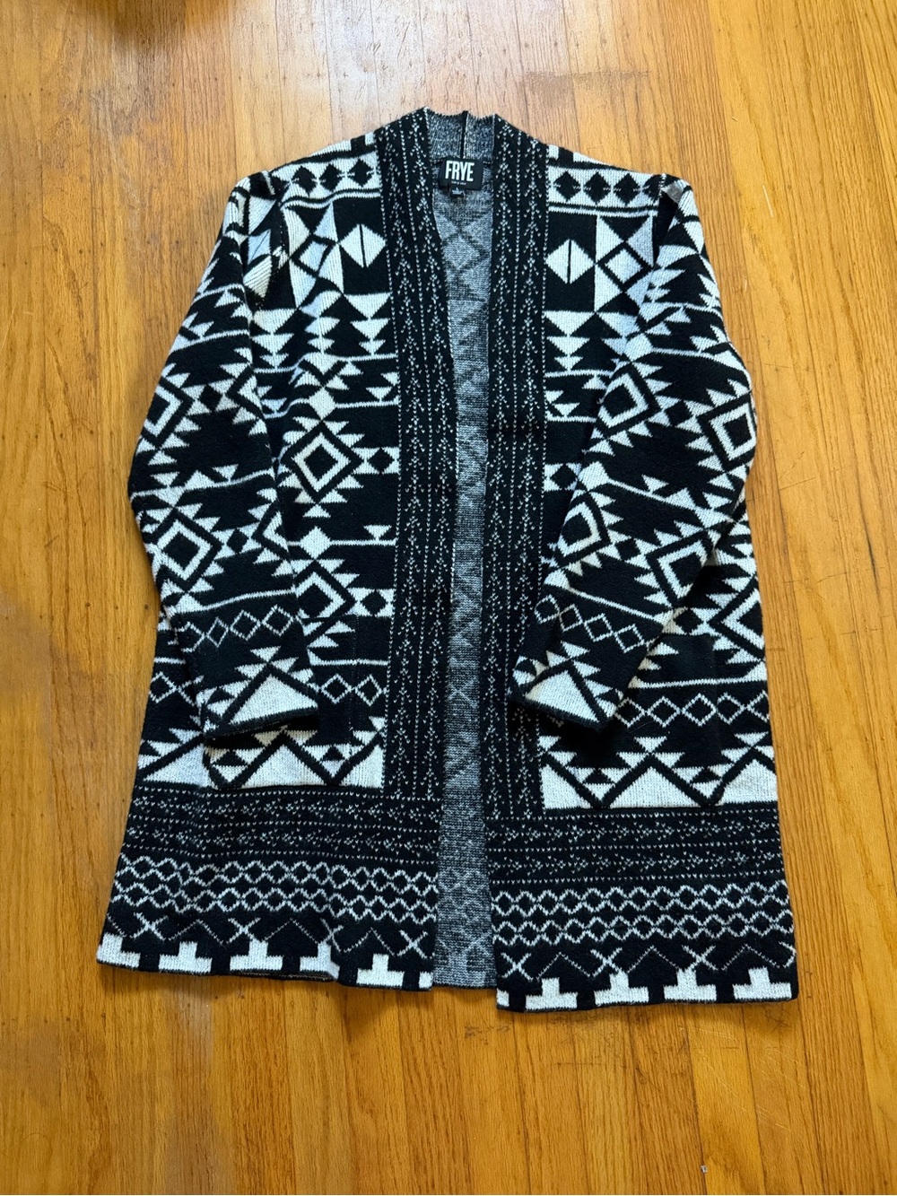 FRYE Black & White Geometric Open-Front Cardigan